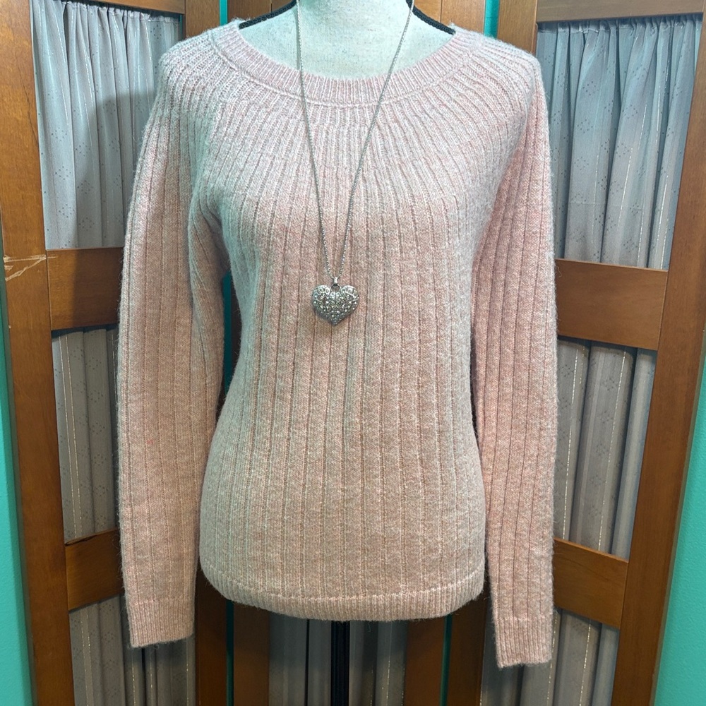 Absolutely Creative Worldwide Blush Ribbed Sweater